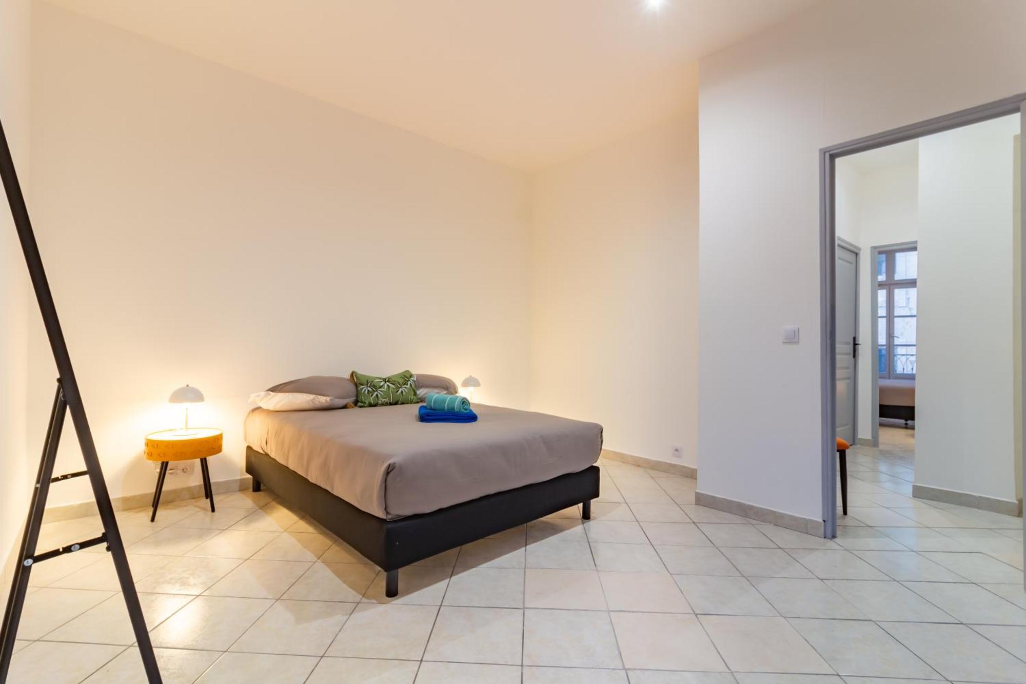 Spacieux Appartement En Plein Coeur De Μπεζιέ Εξωτερικό φωτογραφία
