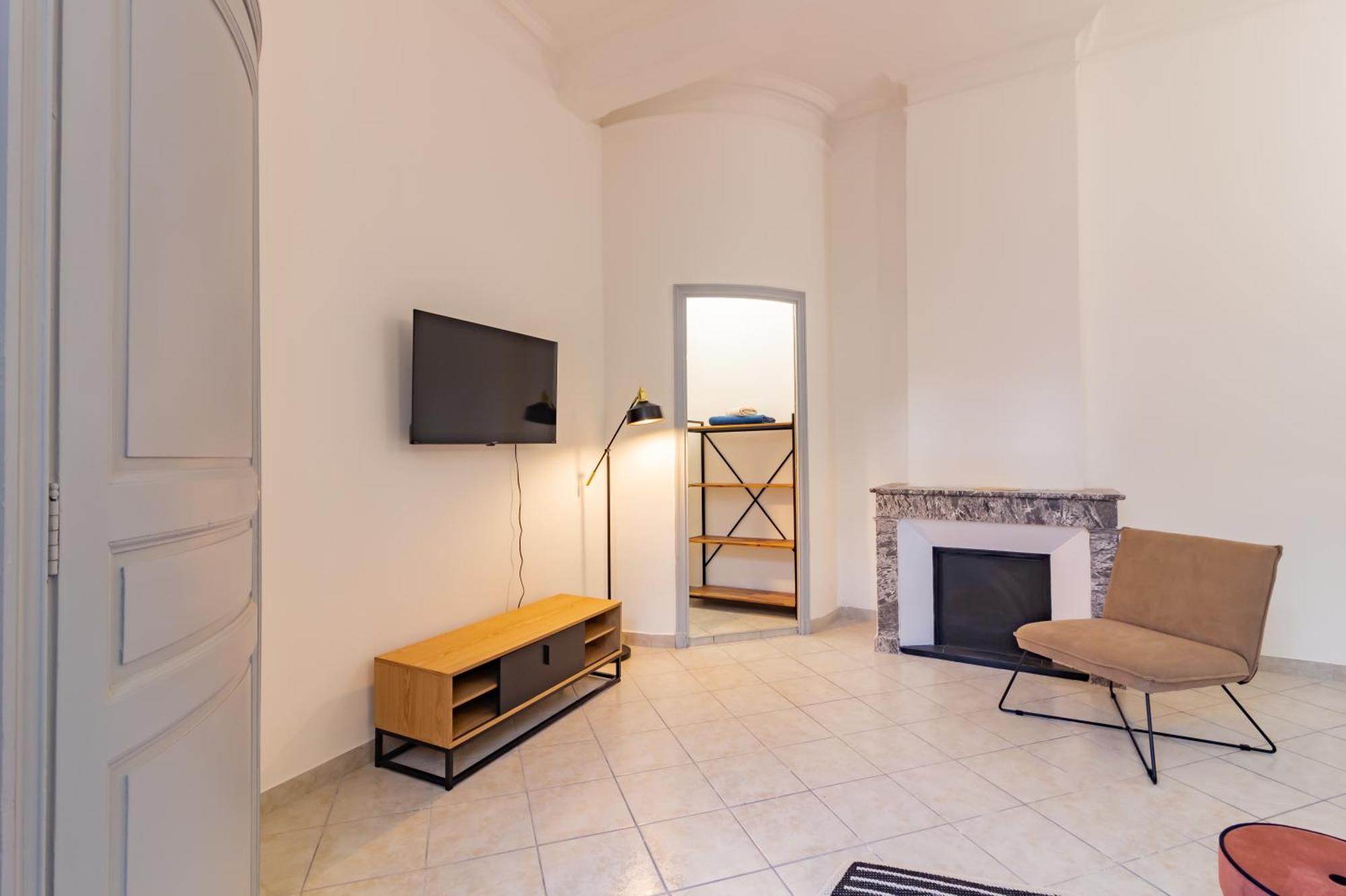 Spacieux Appartement En Plein Coeur De Μπεζιέ Εξωτερικό φωτογραφία